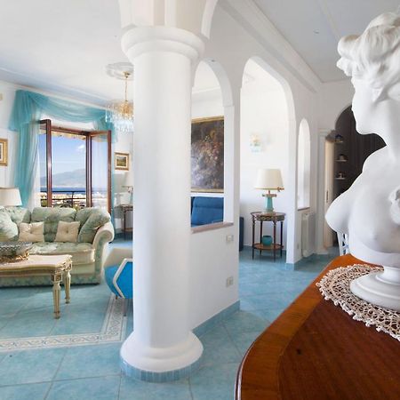 Amore Rentals - Appartamento Cielomare Сорренто Екстер'єр фото
