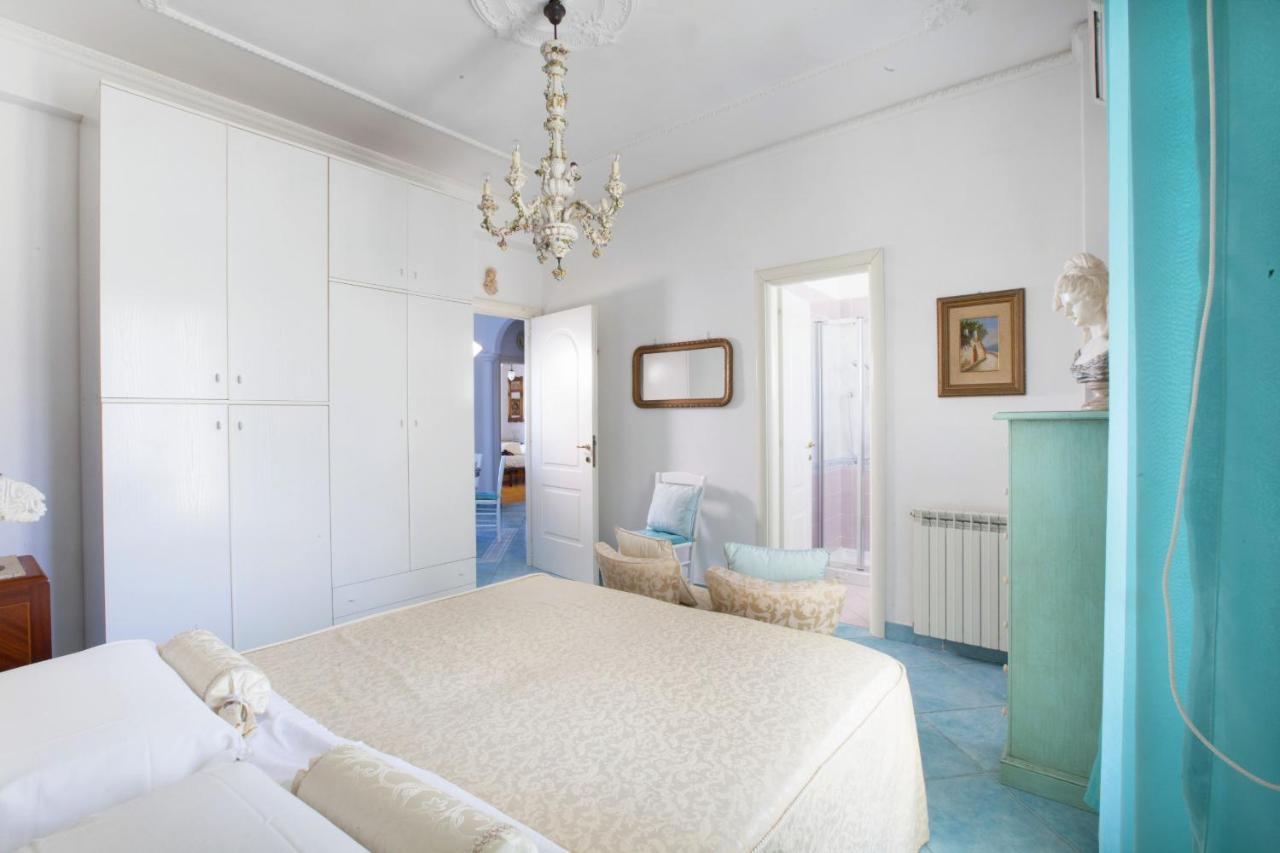 Amore Rentals - Appartamento Cielomare Сорренто Екстер'єр фото