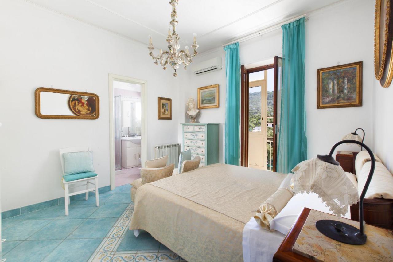 Amore Rentals - Appartamento Cielomare Сорренто Екстер'єр фото